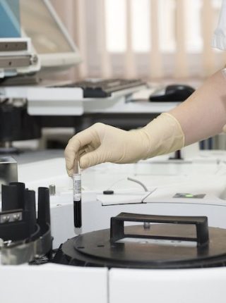 Lab_small